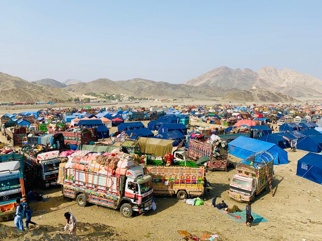 DACAAR øger massiv nødhjælp ved eksodus fra Pakistan